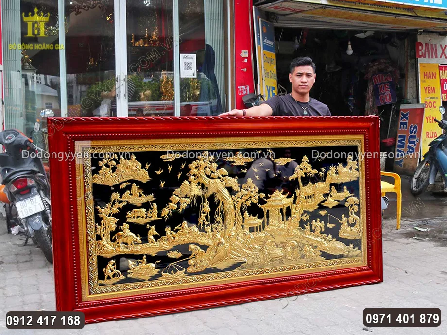 Từng họa tiết hoa văn được chăm ch&uacute;t v&ocirc; c&ugrave;ng tỉ mỉ